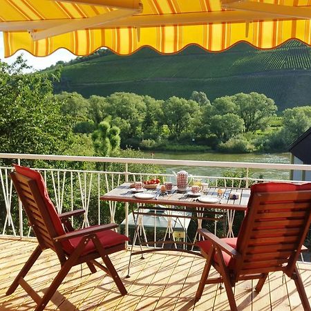 Апартаменти Casa Barzen - Stilvoll Urlauben An Der Mosel Райль Екстер'єр фото